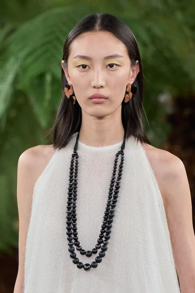 Look 126